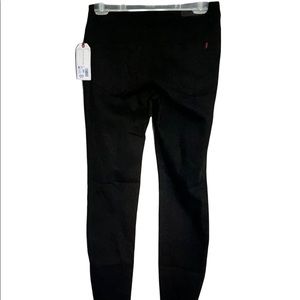 NWT ADAM LEVINE Black woman's jean size 5/6